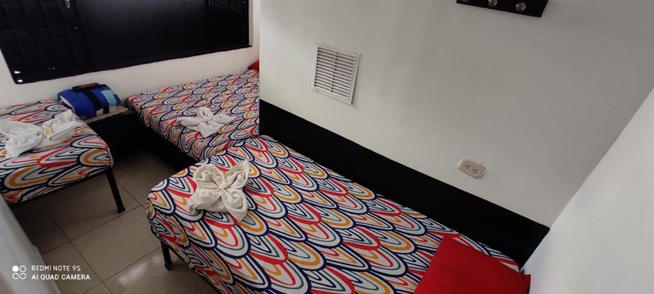 El Amanercer Parque Del Agua Residencia Muy Central Hotel Manizales Eksteriør billede